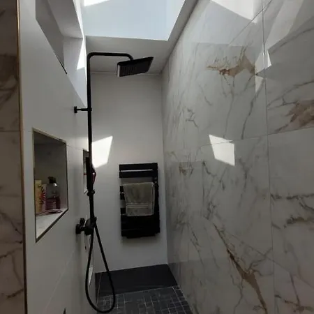 Willa Grande Moderne Arbre Blanc *